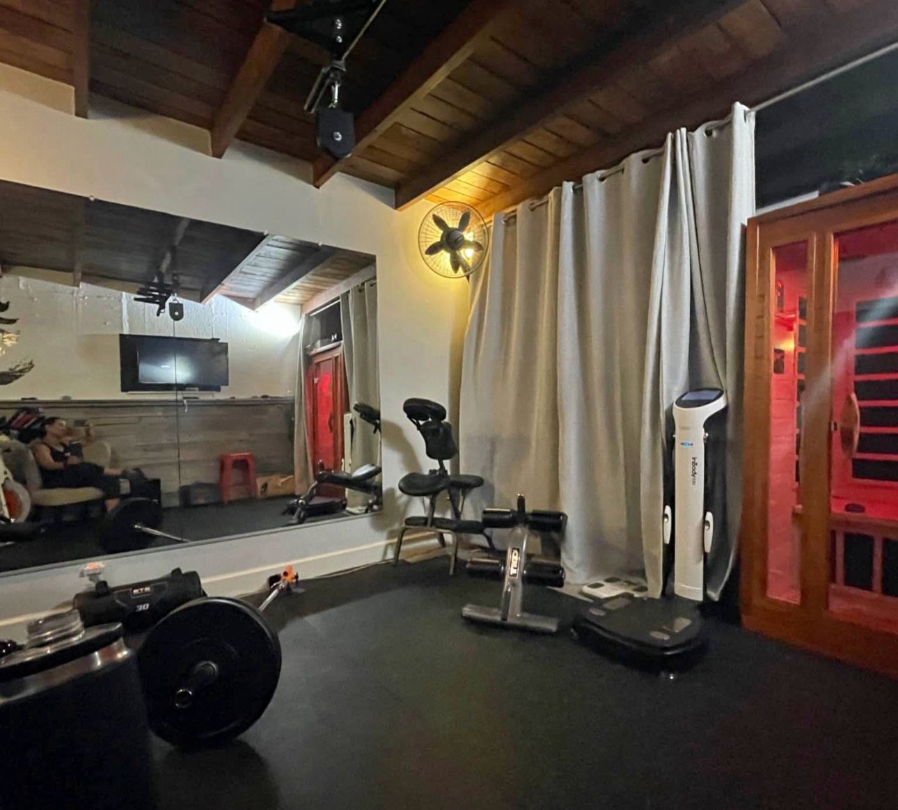 HOME GYM/ Infrared sauna For 2