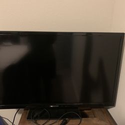 TV: 32” Proscan (Please See Pictures)