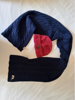 Hollister Scarf and Beanie