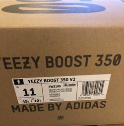 Yeezy 350 v2 yecheil non -reflective