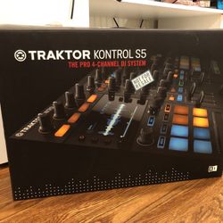 Traktor Kontrol S5