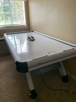 AIR HOCKEY table!!!!