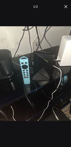 Nvidia Shield Tv Pro with Metal Stand and Remote (2019 model)
