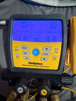 Fieldpiece gauges