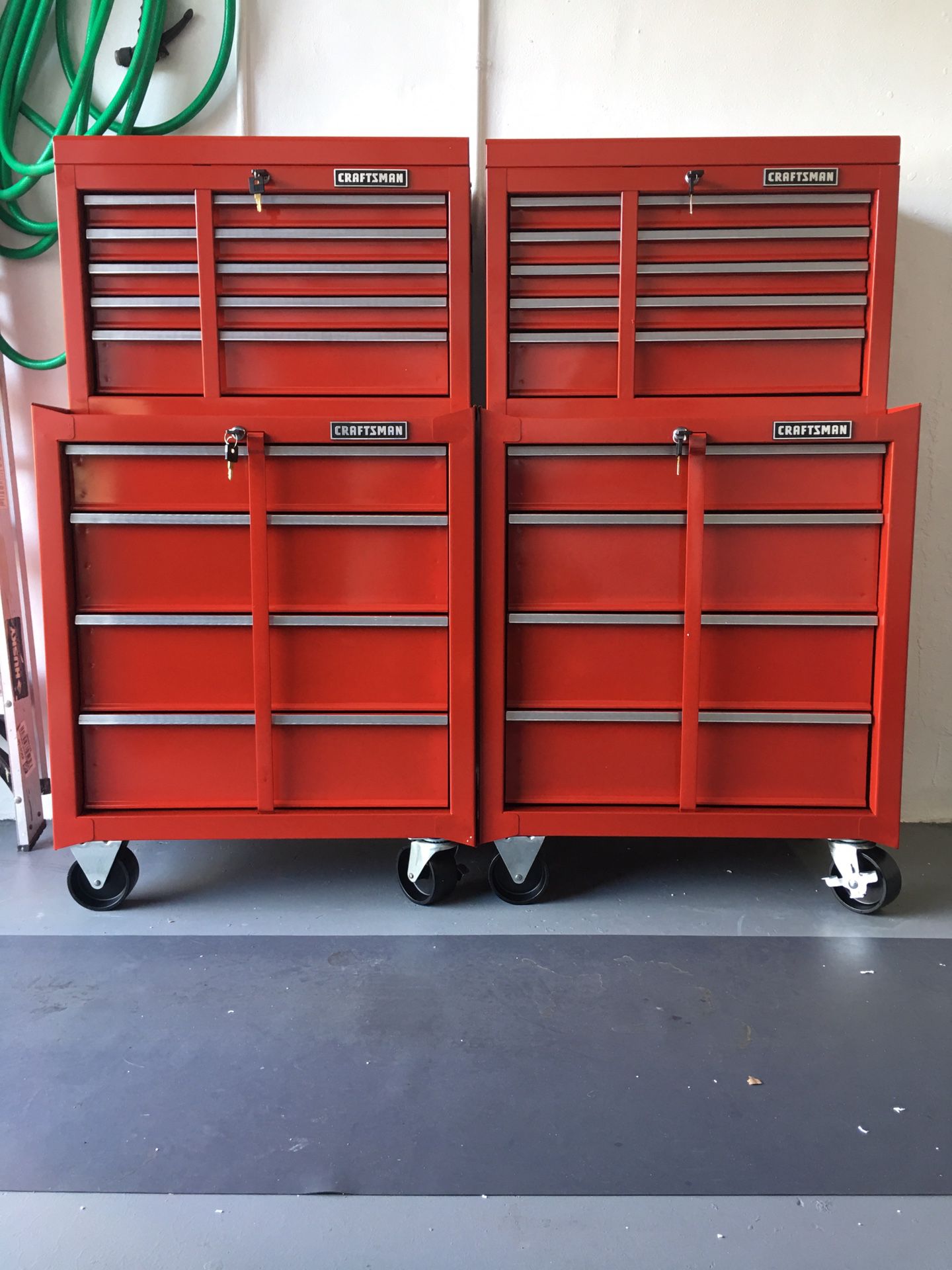 Tool boxes - 2 CRAFTSMAN top toolbox and rolling tool carts