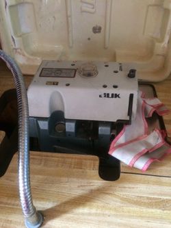 Serger machine