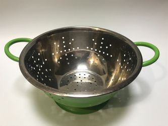 🥗 Vibrant Green Stainless Steel Colander / Kitchen Strainer Bowl (Like New)