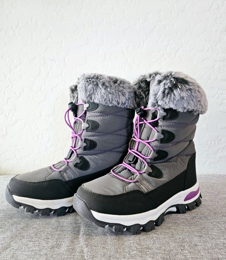 Size 2 Snow Boots Youth