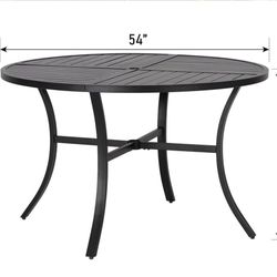 Round Patio Table