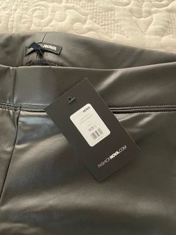 Leather pants fits S/M brand new