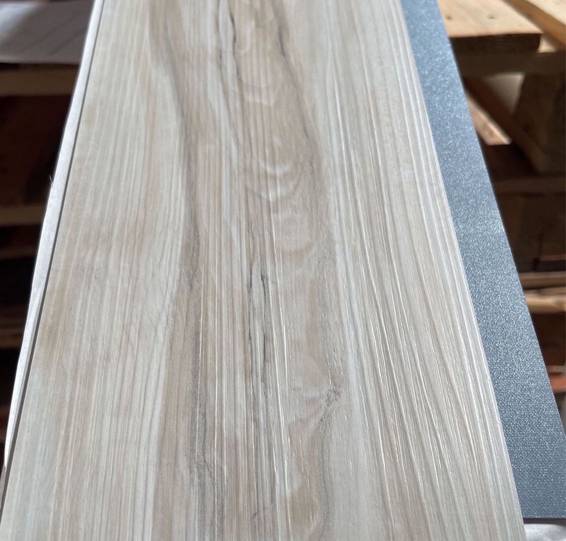 White Maple 4 MIL x 6 in. W × 36 in. L Grip Strip Water Resistant Luxury Vinyl Plank Flooring