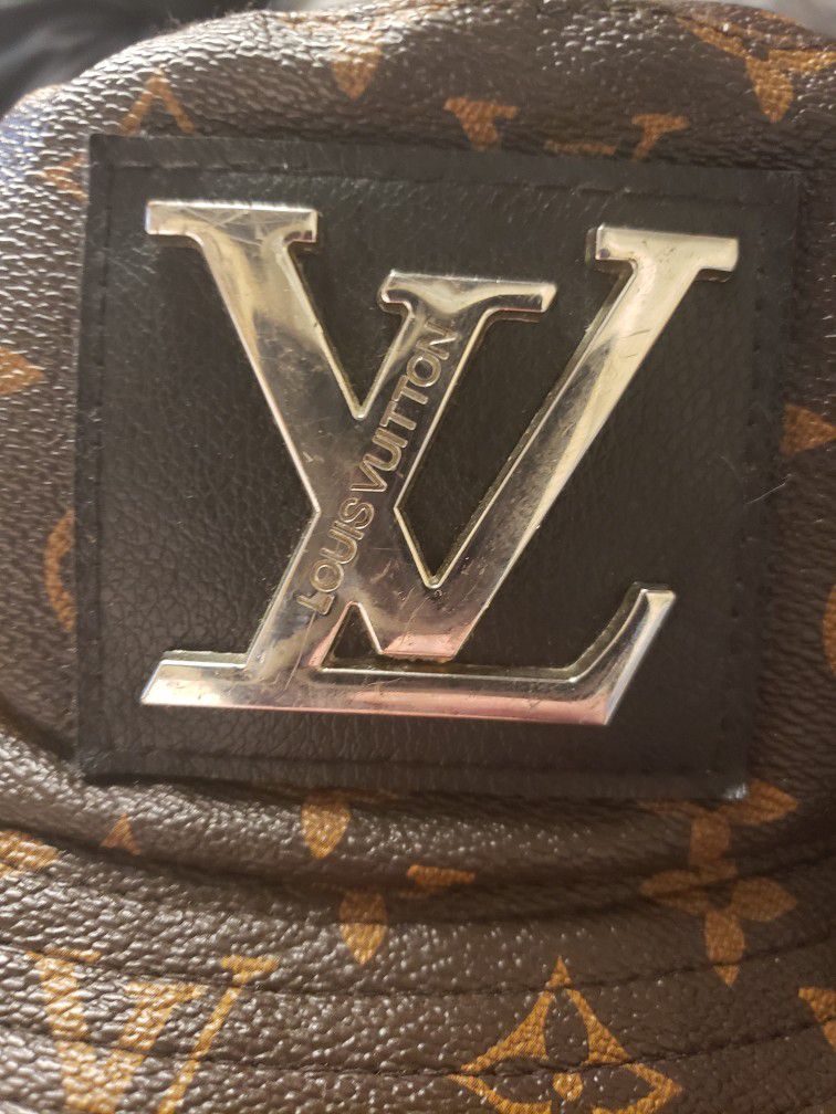 LV Baseball Hats for Sale in New York, NY - OfferUp  Louis vuitton cap, Louis  vuitton hat, Louis vuitton