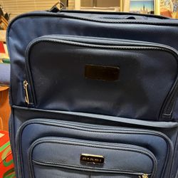 Luggage  Tot  Bag.  (Buss). Blue/Wheels 18