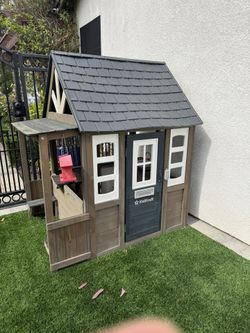 Kids Playhouse