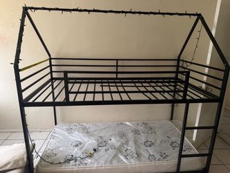 Bunk bed