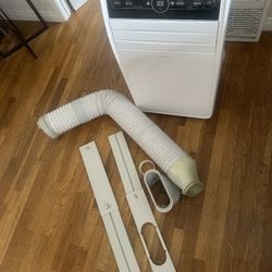 AC Window Unit 