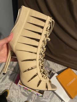Brand new heels size 6 1/2