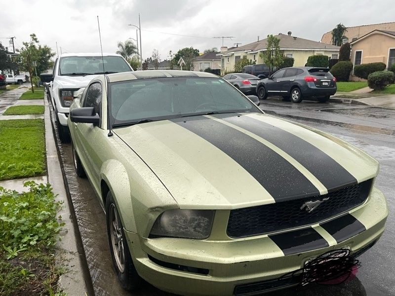 2005 Ford Mustang