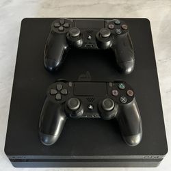 PS4 Slim