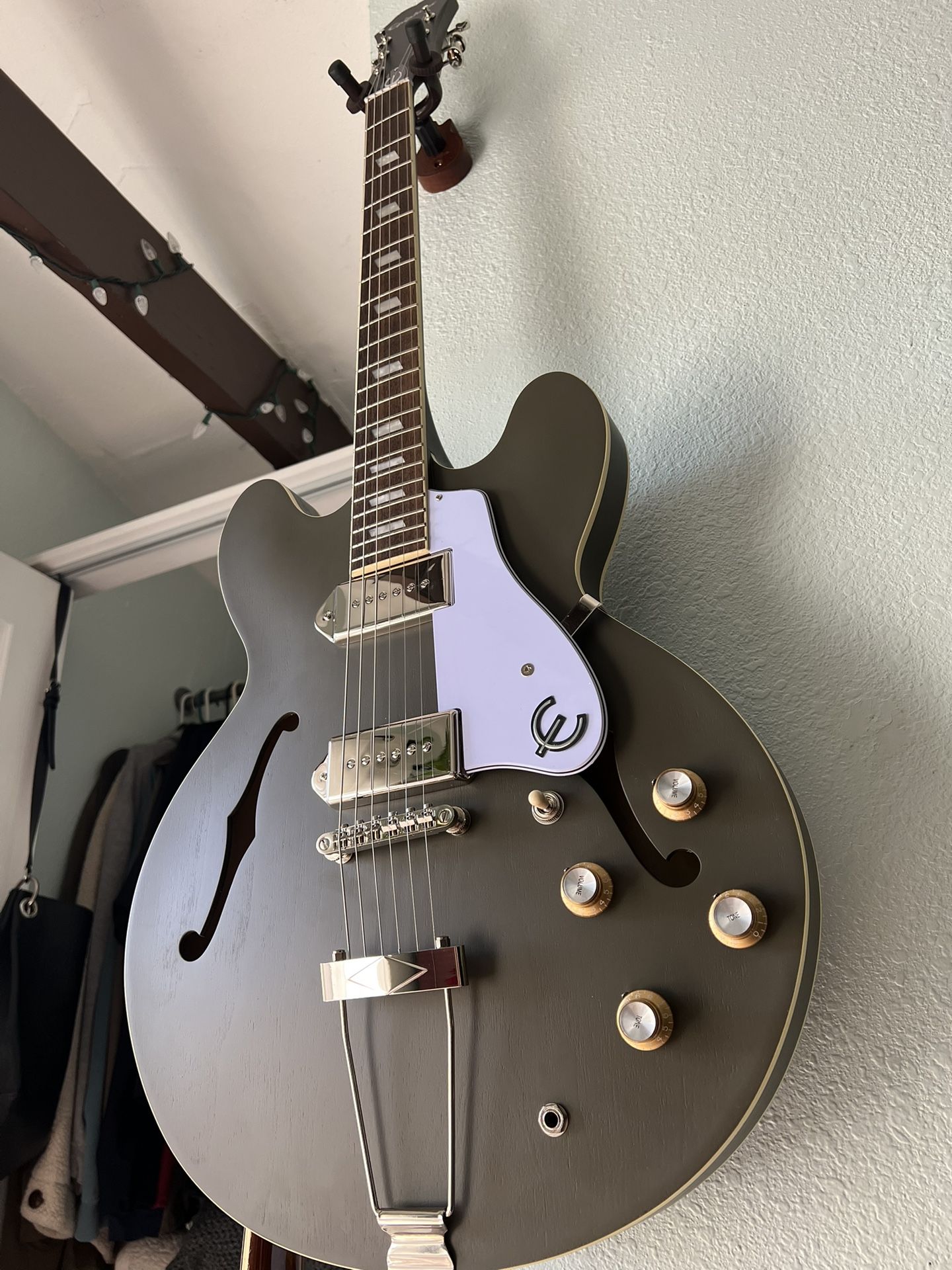 Epiphone Casino Hollow Body W/ Hardshell Case