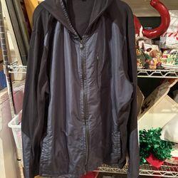 Men’s size 2X lightweight Calvin Klein zip sweatshirt