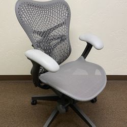 Herman Miller Mirra 2 Fully Loaded Office Chair In Light Grey for