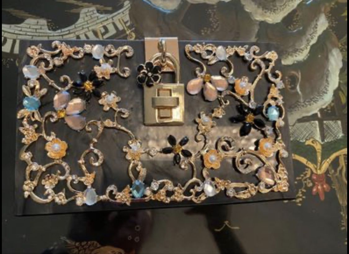Brand New! ❤️ Stunning Unique Acrylic Box Handbag