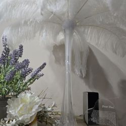Eiffle Tower Vases - 8 Pieces