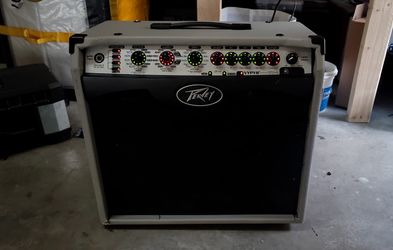 Peavey VYPYR VIP 2 Combo amp