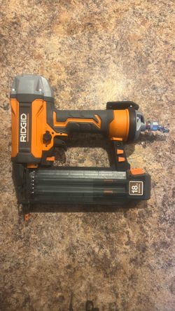 Rigid 18 gauge Brad nailer
