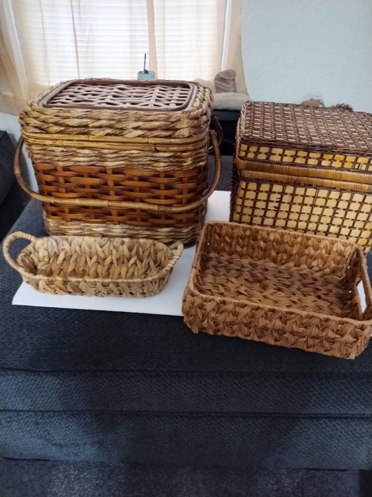 Baskets Storage