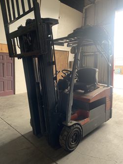 Toyota model 7fbehu18 $4100