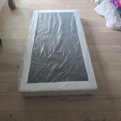Free Twin Mattresses and Box Springs