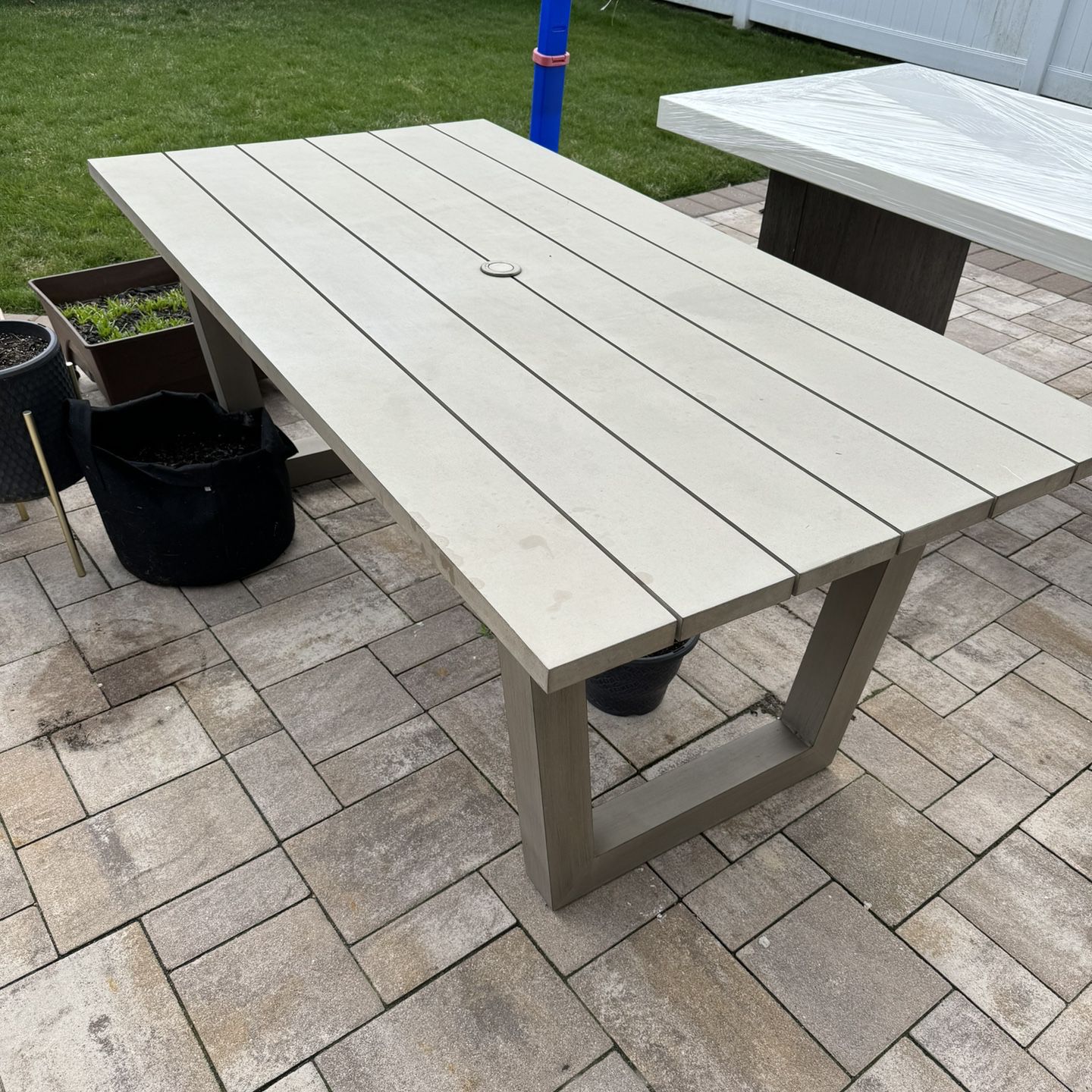 Outdoor Patio table Aluminum