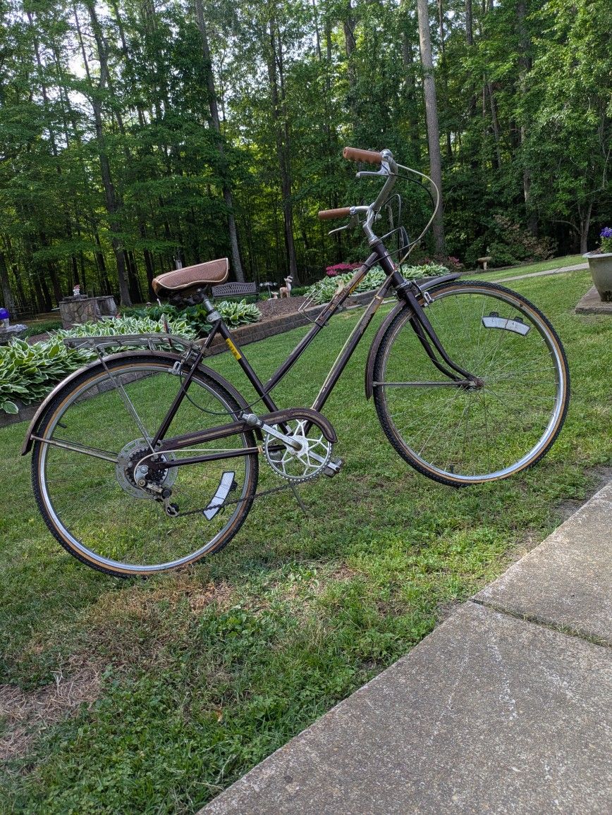 700x35 AMC Bicycle