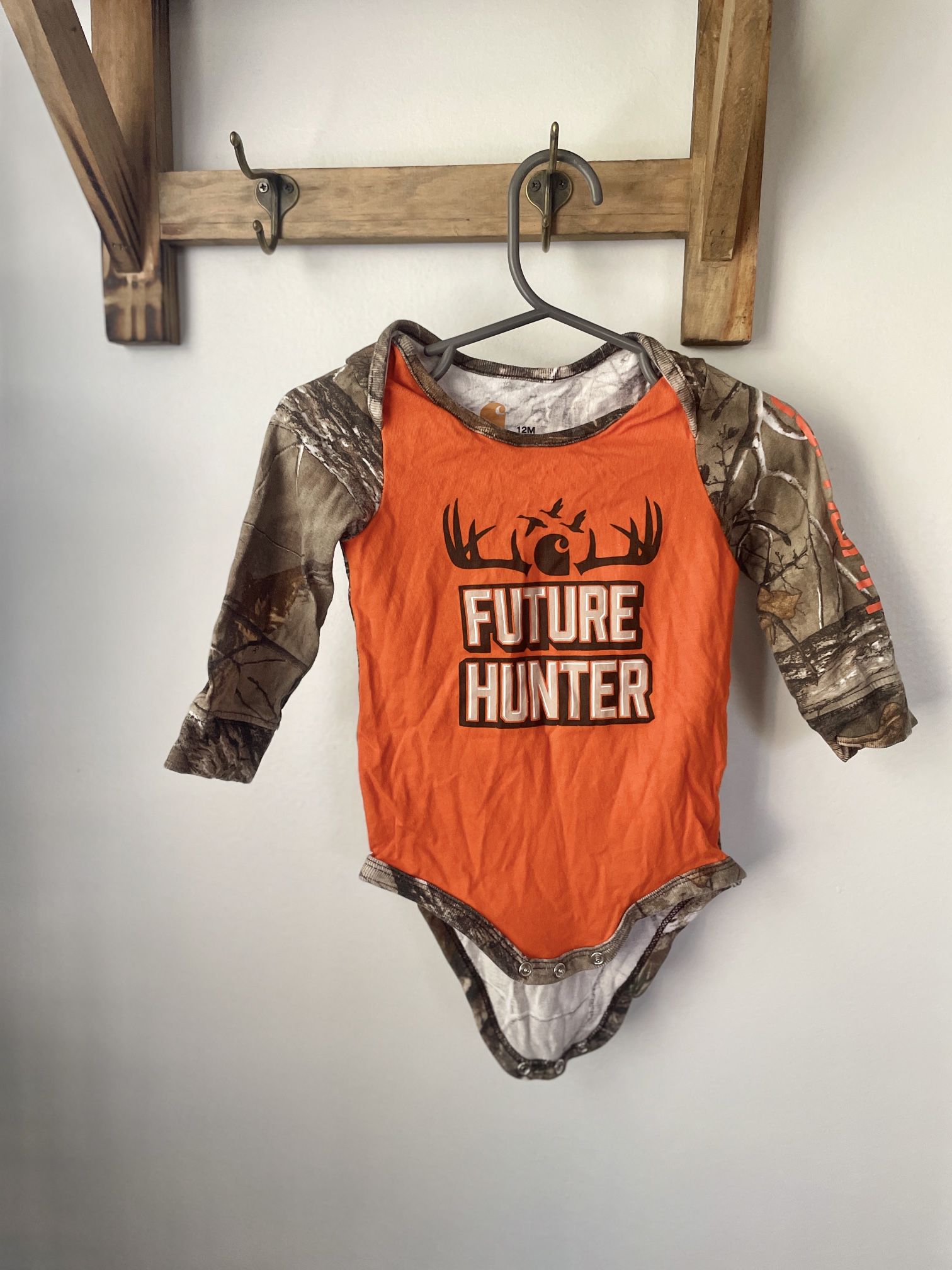 forsigtigt vedhæng bungee jump 12m Baby Boy Carhartt Bodysuit Onesie Future Hunter Camo for Sale in  Huntsville, AL - OfferUp