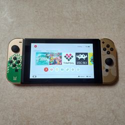 NINTENDO SWITCH V2 Loaded With 512GB And Over 100 POPULAR GAMES