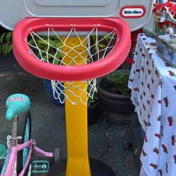 Little Tikes Basketball Hoop