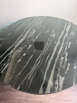 Round table