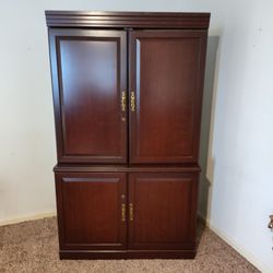 Large Closing Wood Desk