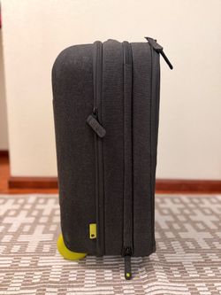 Incase Carry On Rolling Luggage Travel