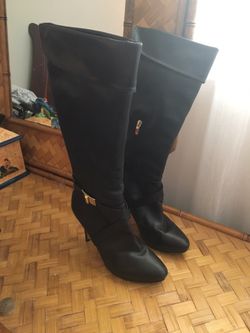 Leather stilettos boots size 7
