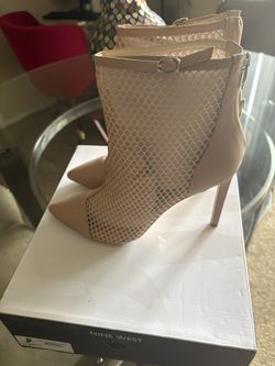Nine West Light Natural Fabric Booties