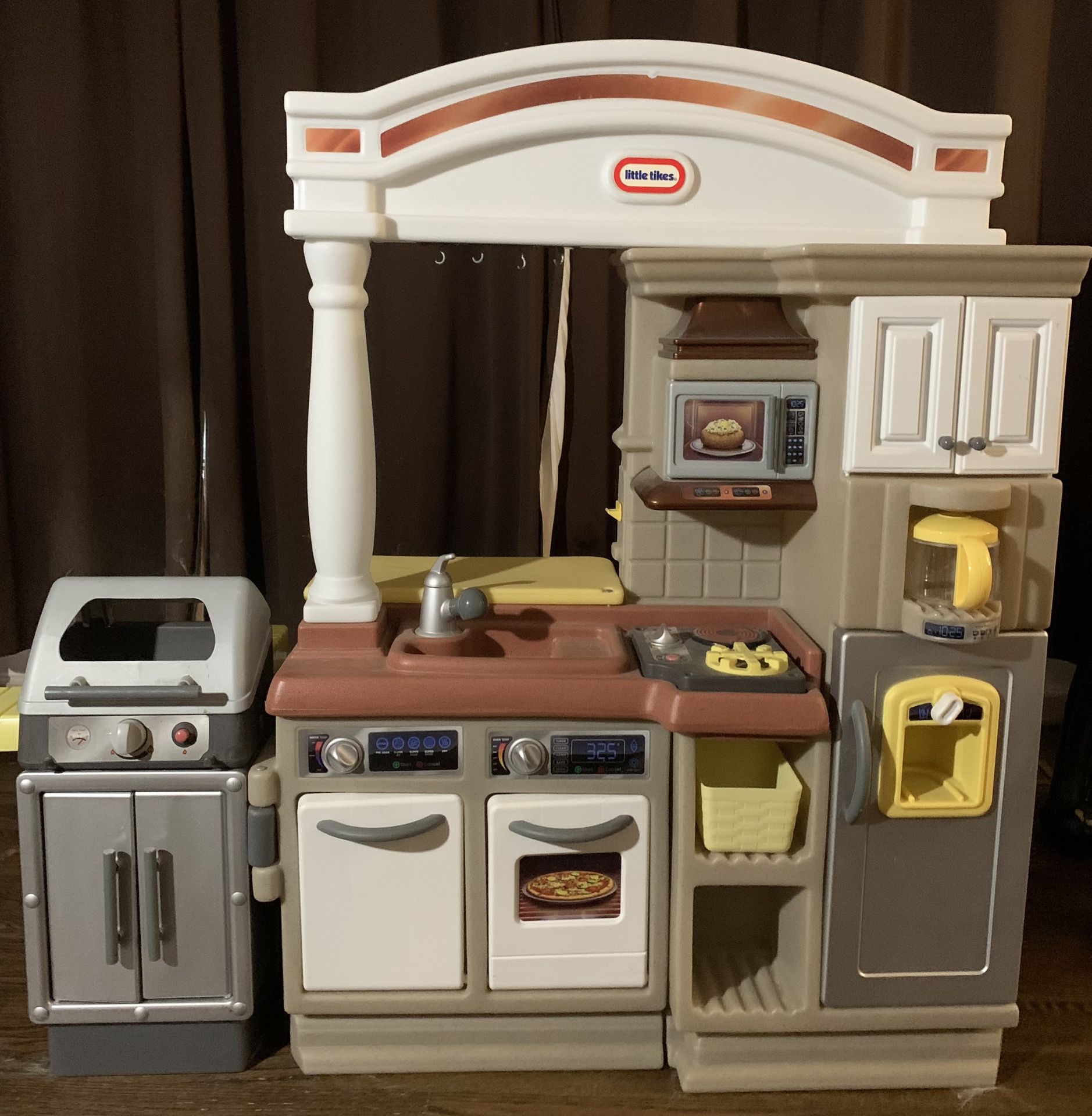 Little Tikes Kitchen