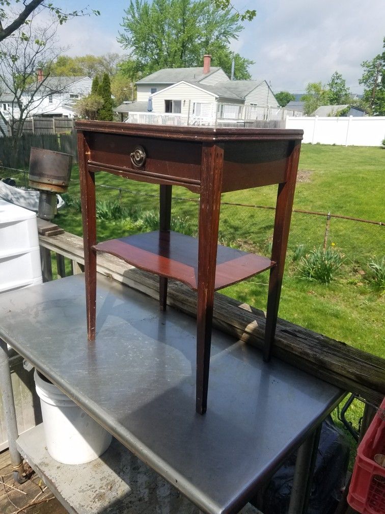 Small End Table With Drawer