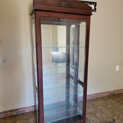 lighted curio cabinet 