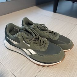 Reebok Shoes Size 11.5 