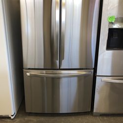 LG Stainless Bottom Freezer Refrigerator 