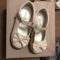 Girls Dress Shoes