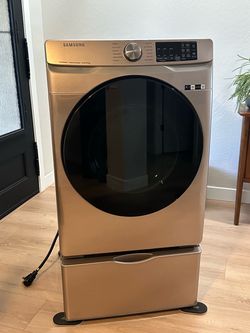 Samsung 7.5 Cu. Ft. Smart Electric Dryer + Matching Pedestal – Champagne